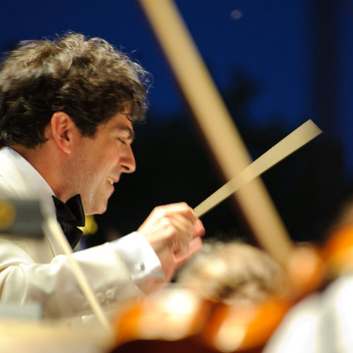 delaware symphony orchestra conductor david amado